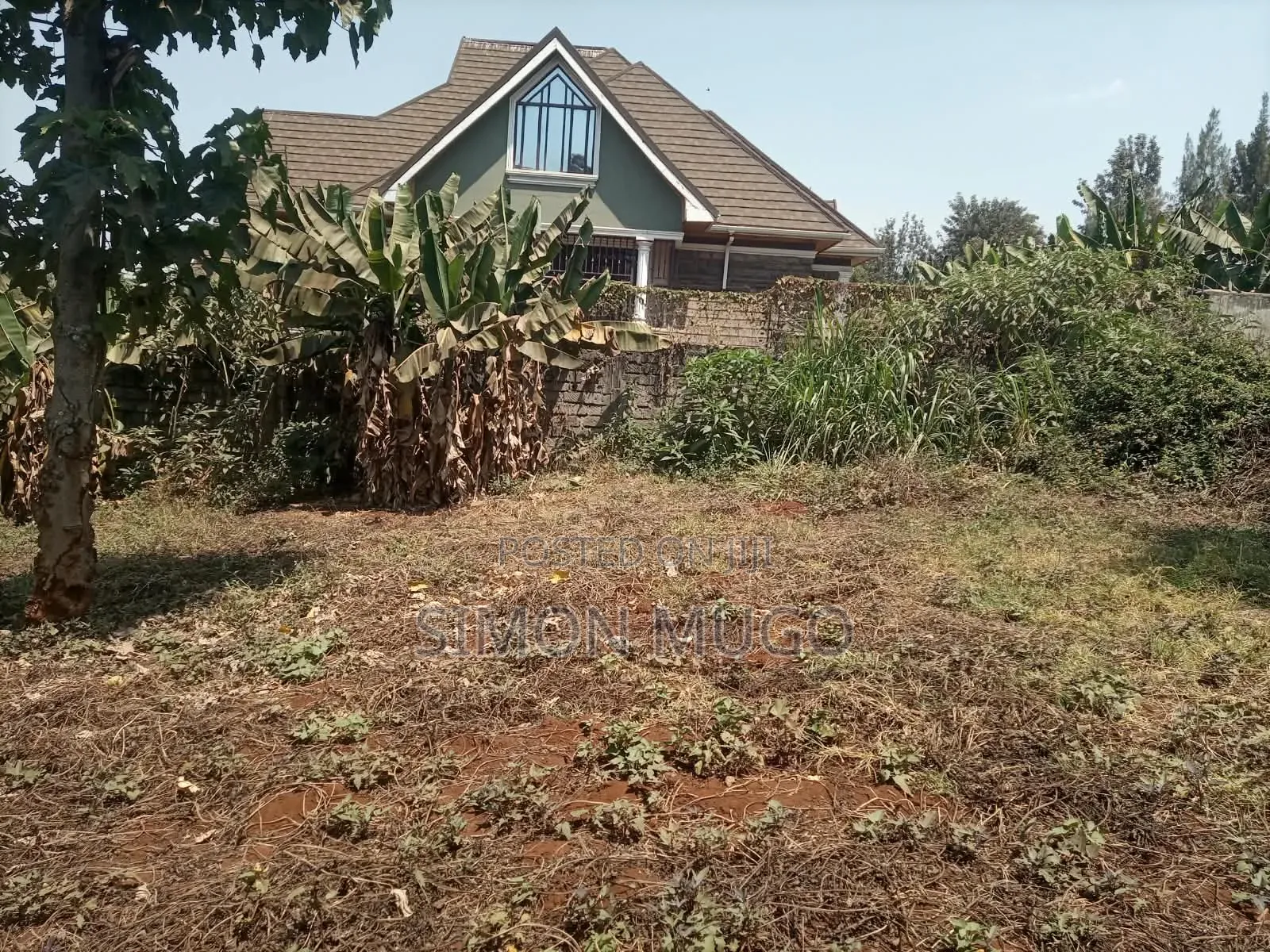 Kiu Kenda Estate Prime 3/4 AC in a Controlled Development Gated Court