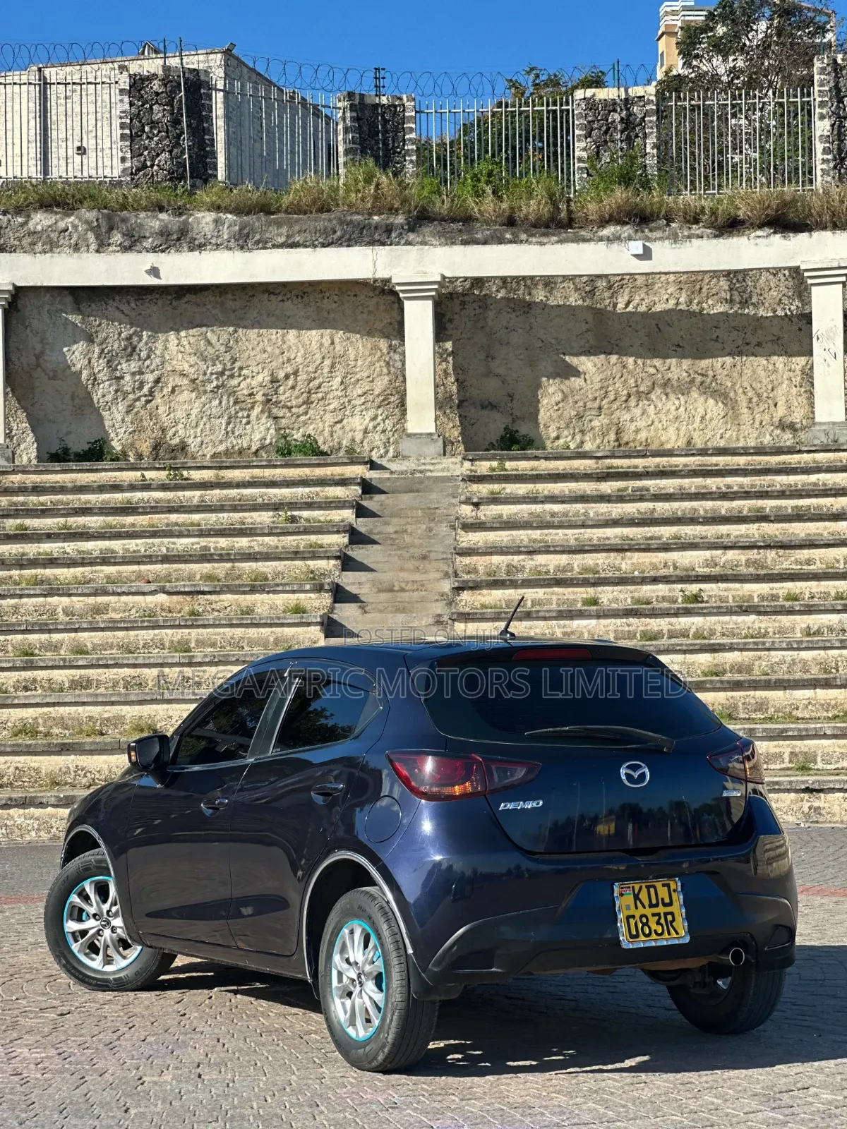 Mazda Demio 2013 Blue