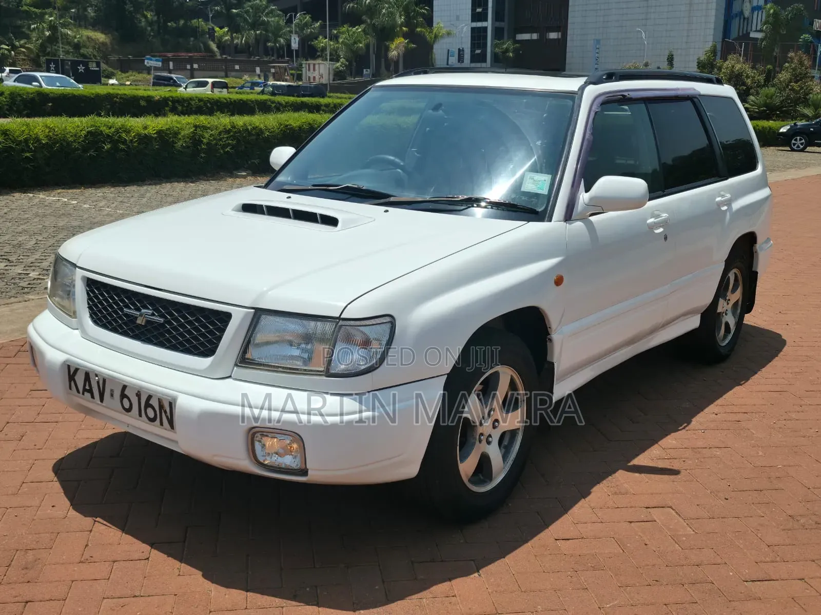 Subaru Forester 2000 White