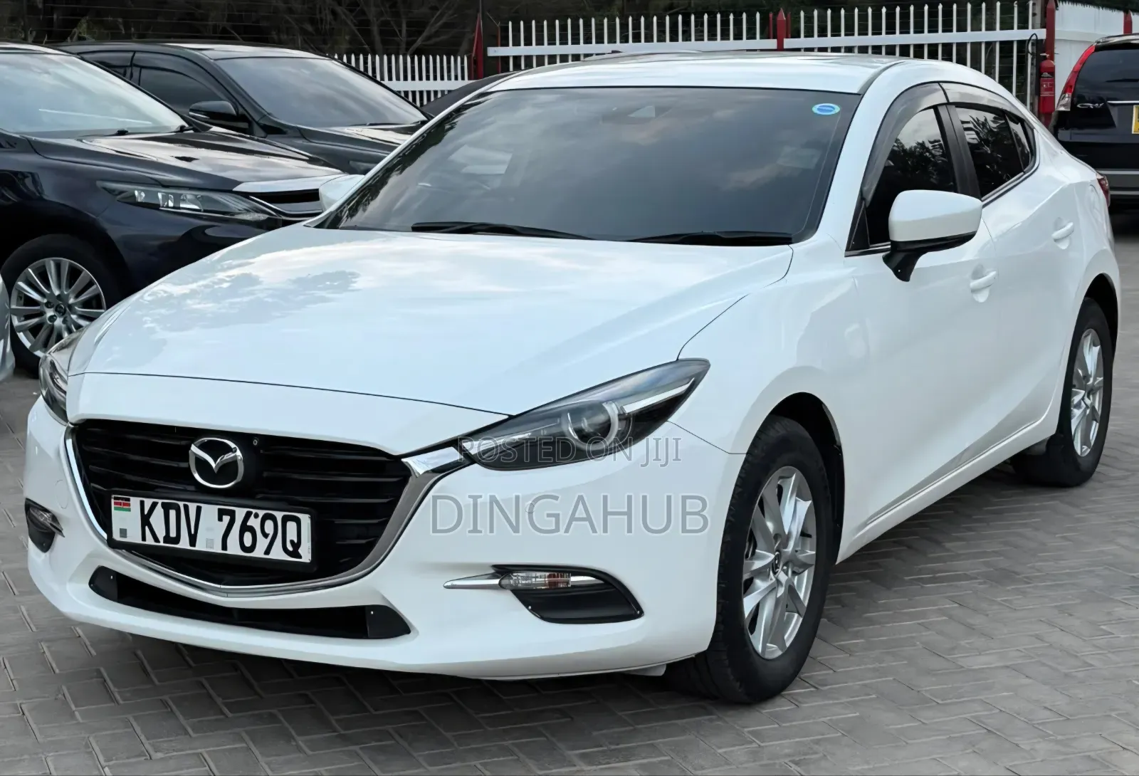 Mazda Axela 2018 White