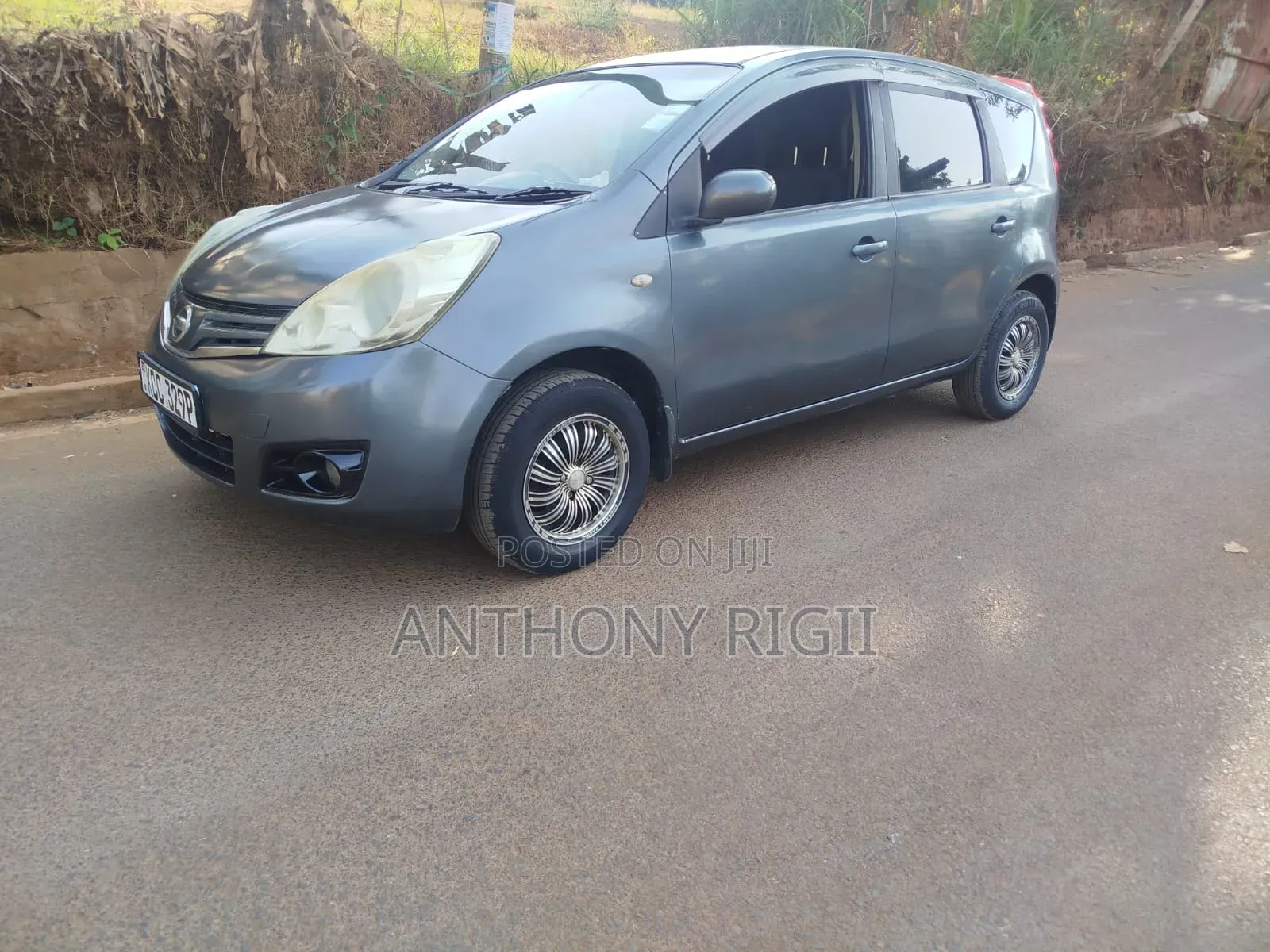 Nissan Note 2009 Gray