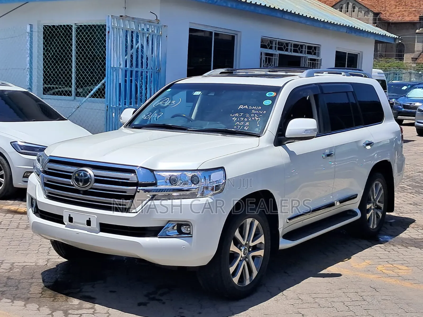Toyota Land Cruiser 2019 White