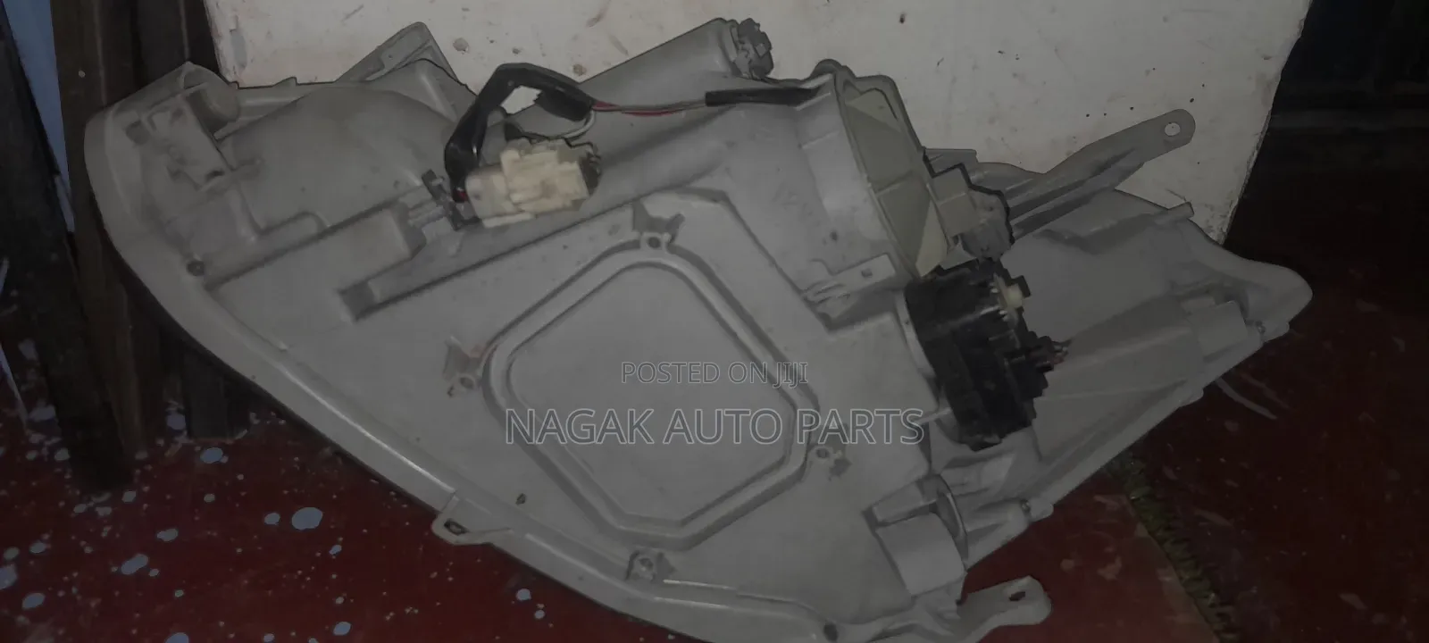 Toyota Caldina 2008 Non Xenon Headlight