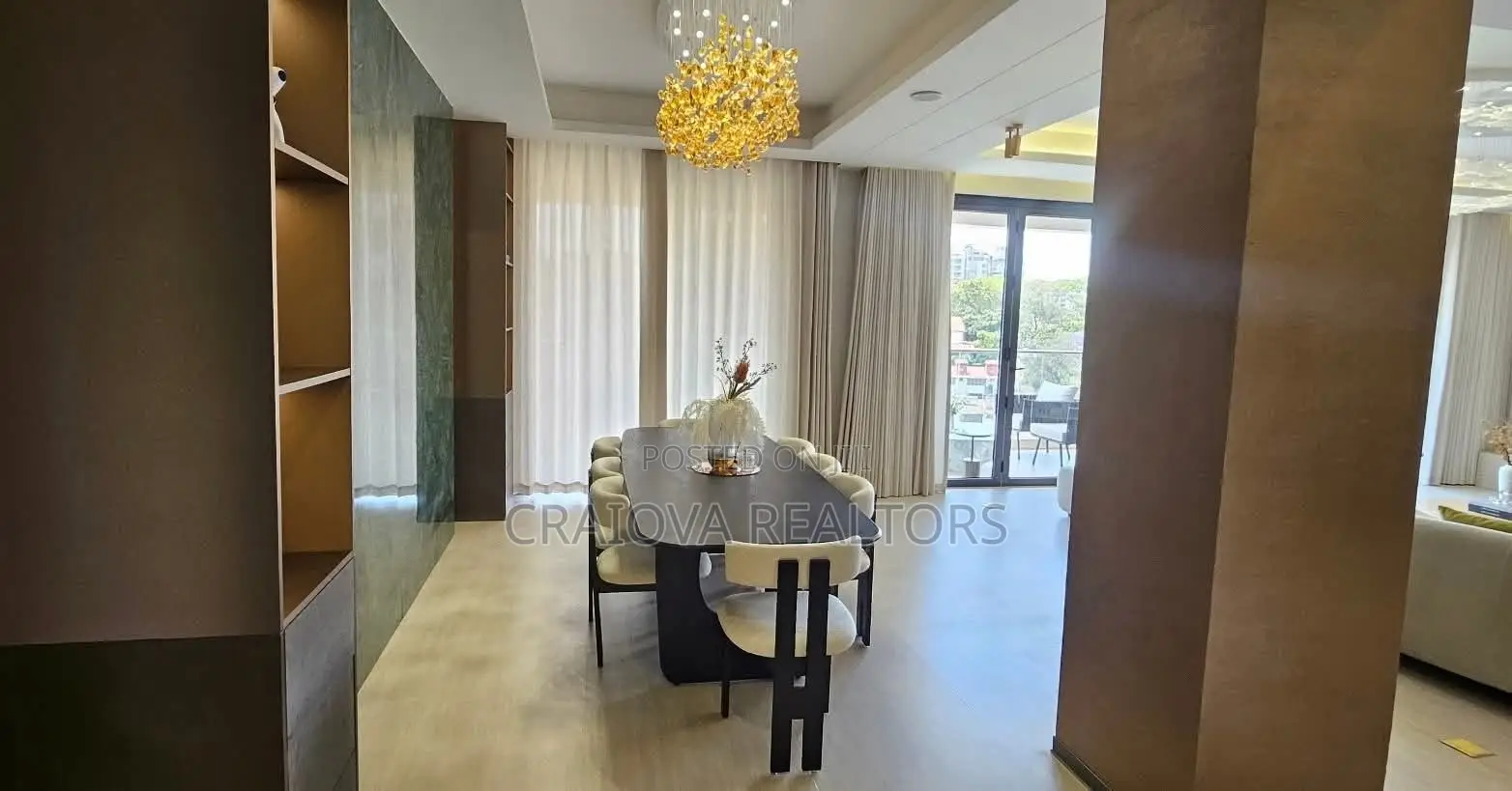 5bdrm Apartment in Spring Valley for sale