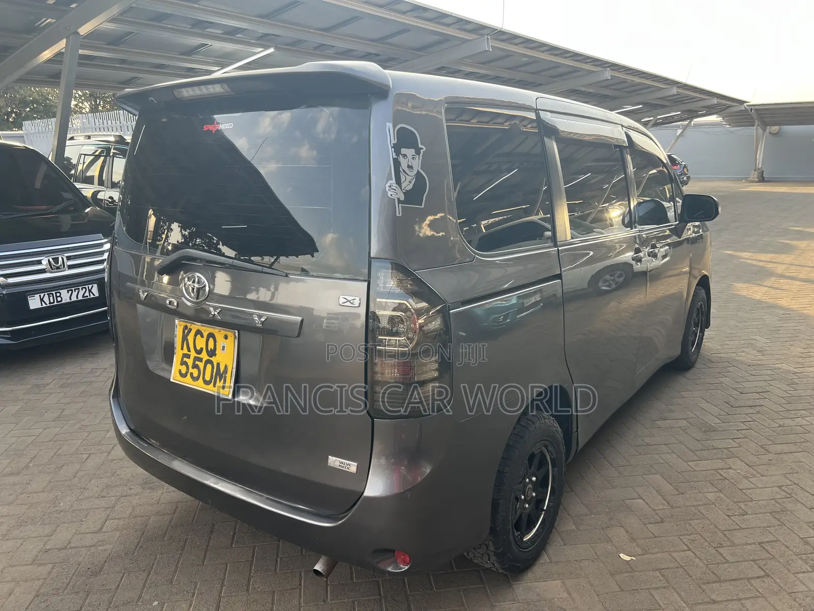 Toyota Voxy 2012 Gray