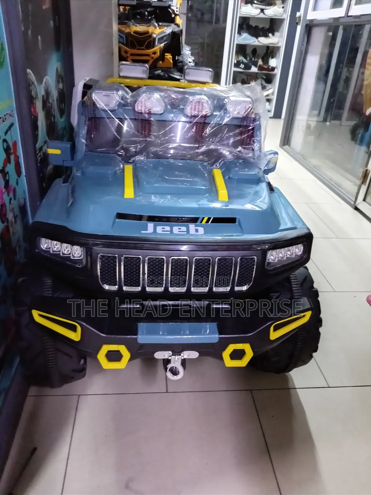 Brand New Heavy Duty 4by4 Kids Rechargeable Car