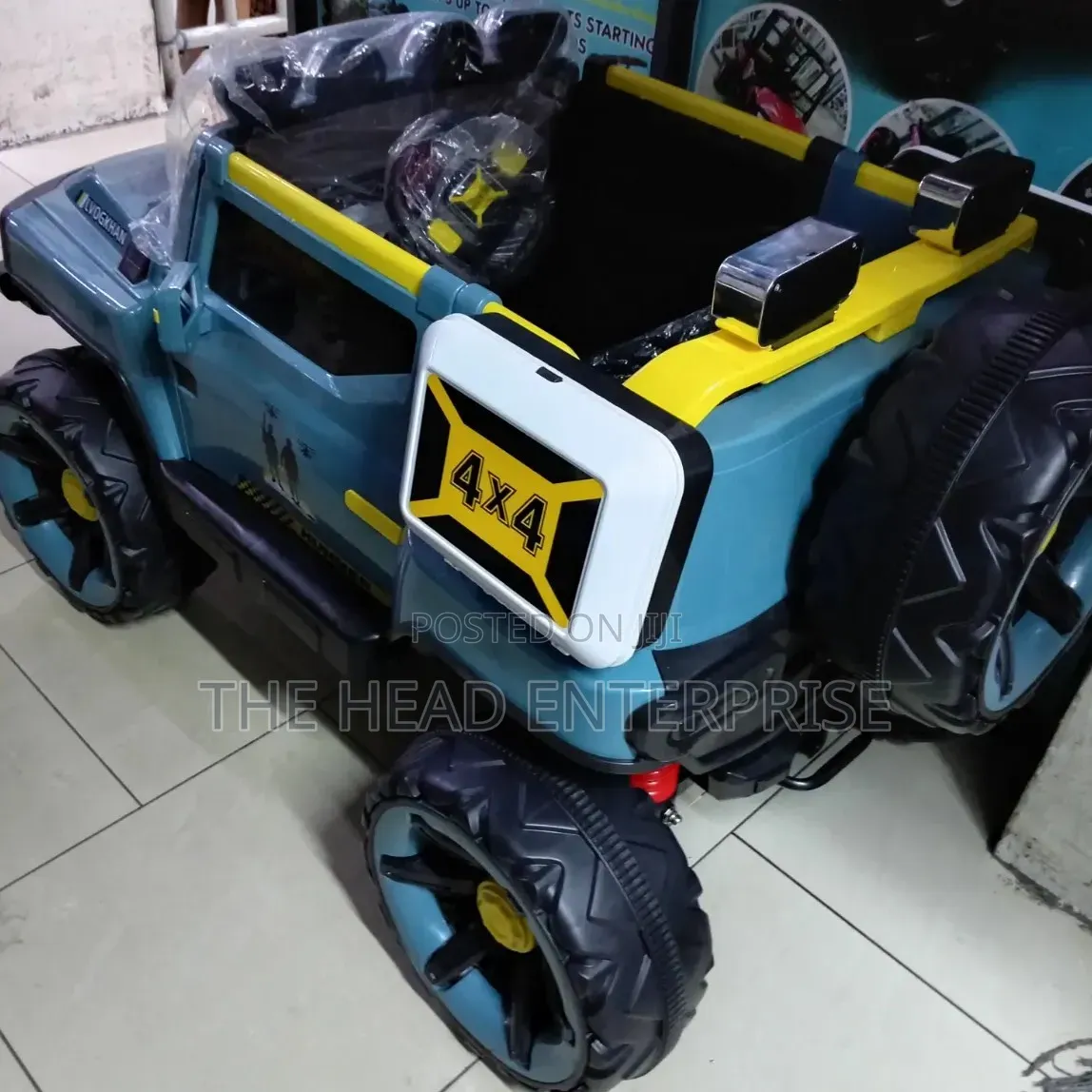 Brand New Heavy Duty 4by4 Kids Rechargeable Car