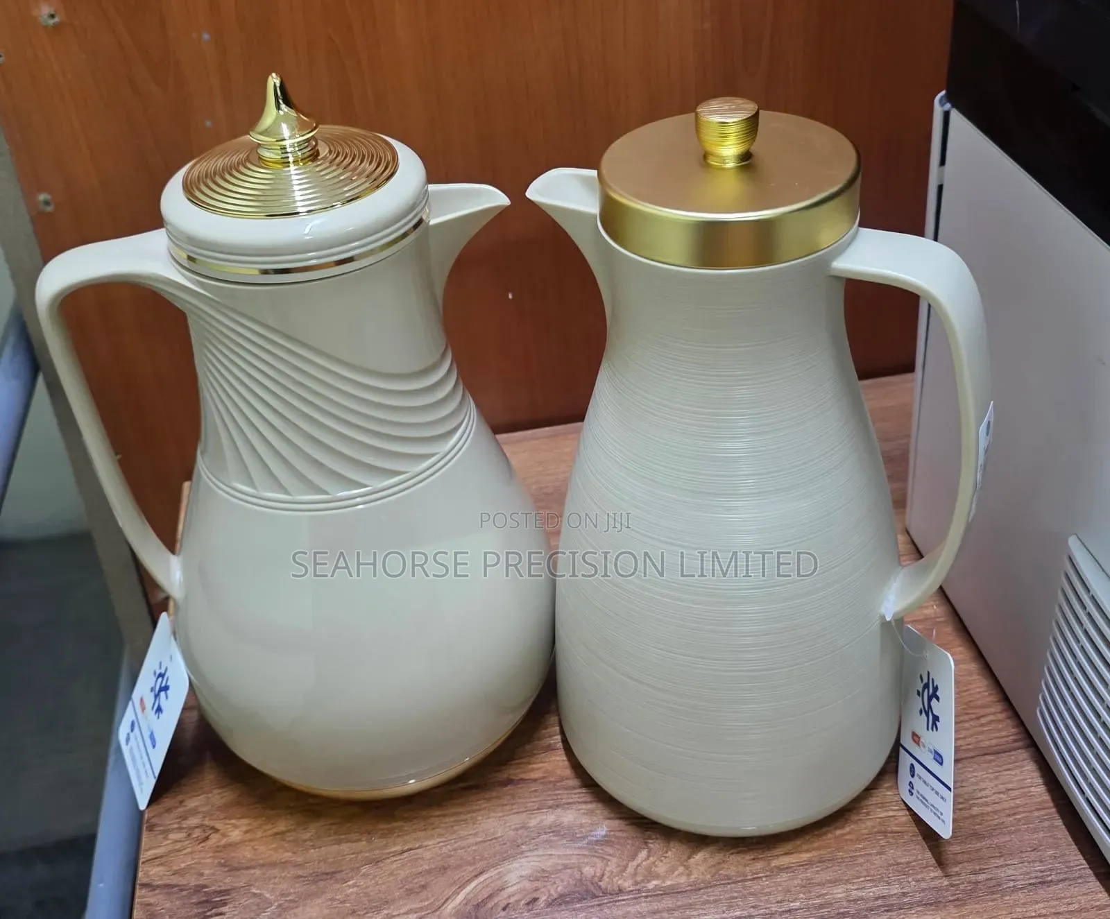 Vacuum Flask – Premium Design