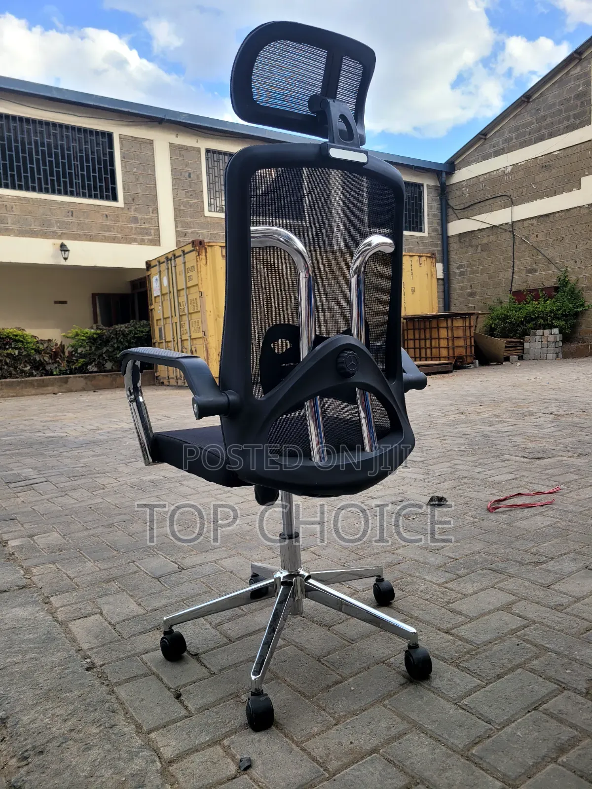 Executive Office Chair With Headrest Chrome Base