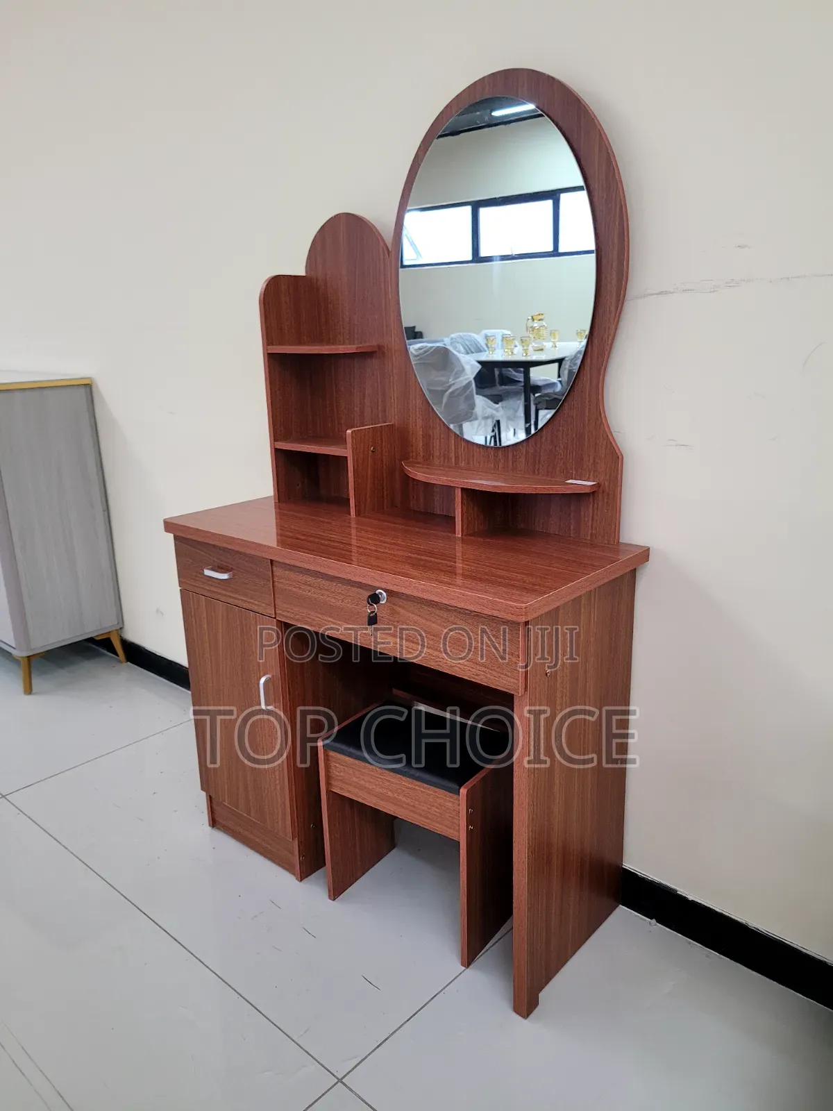 Brown Dressing Table