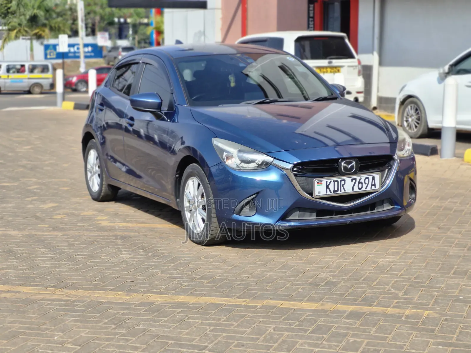 Mazda Demio 2017 Blue