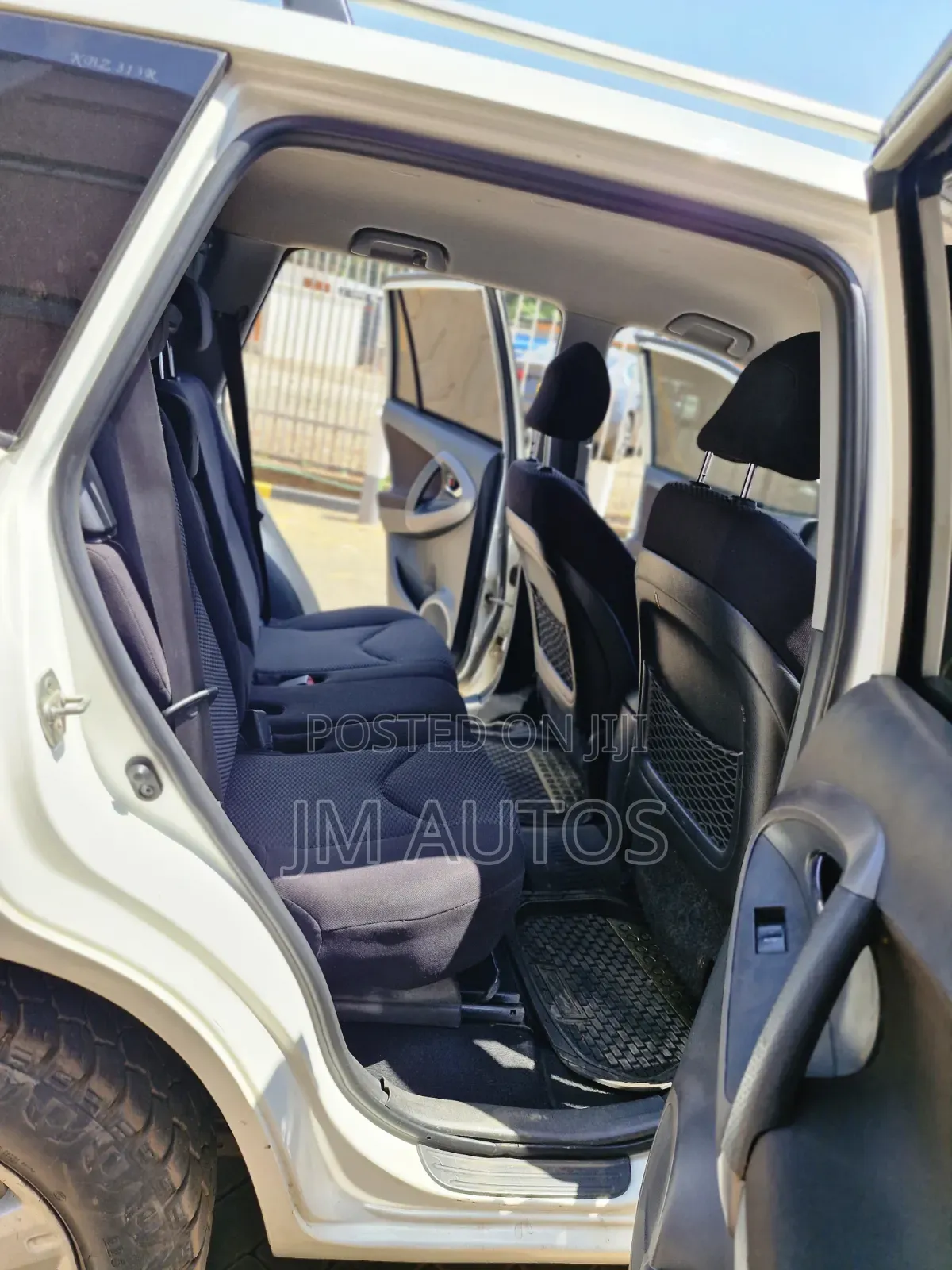 Toyota RAV4 2007 White
