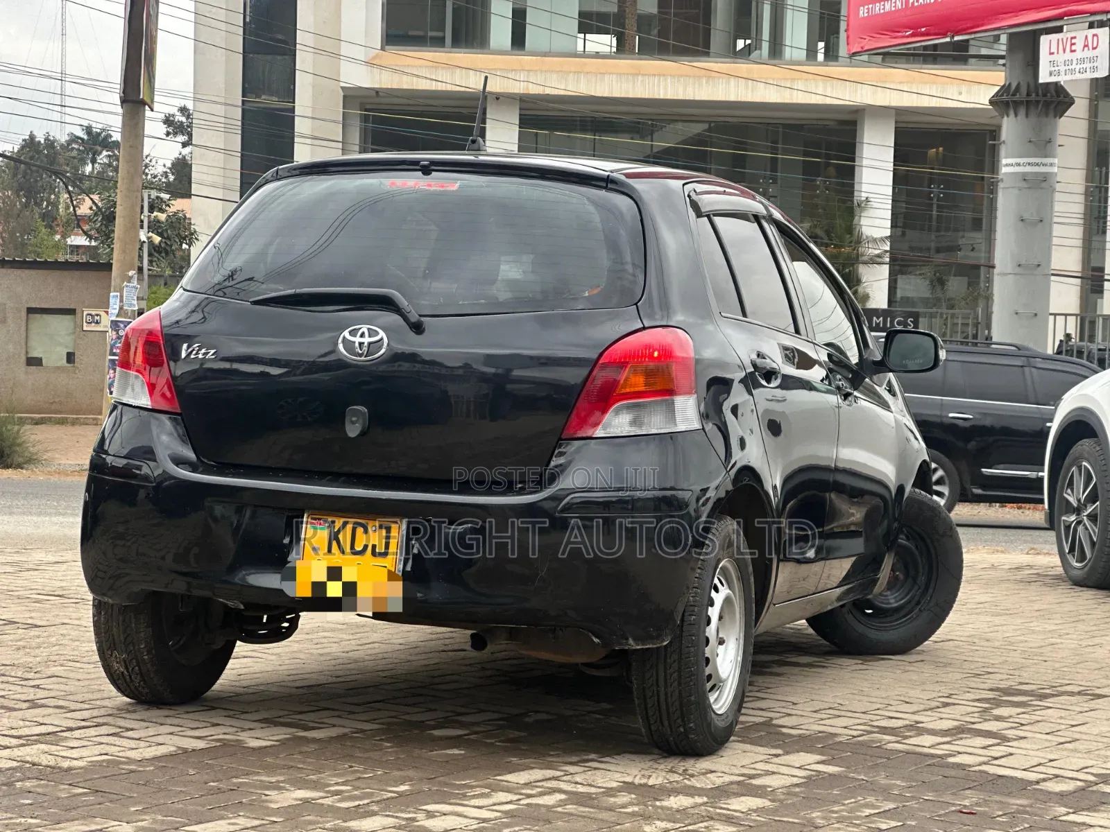 Toyota Vitz 1.3 FWD 5dr 2009 Black