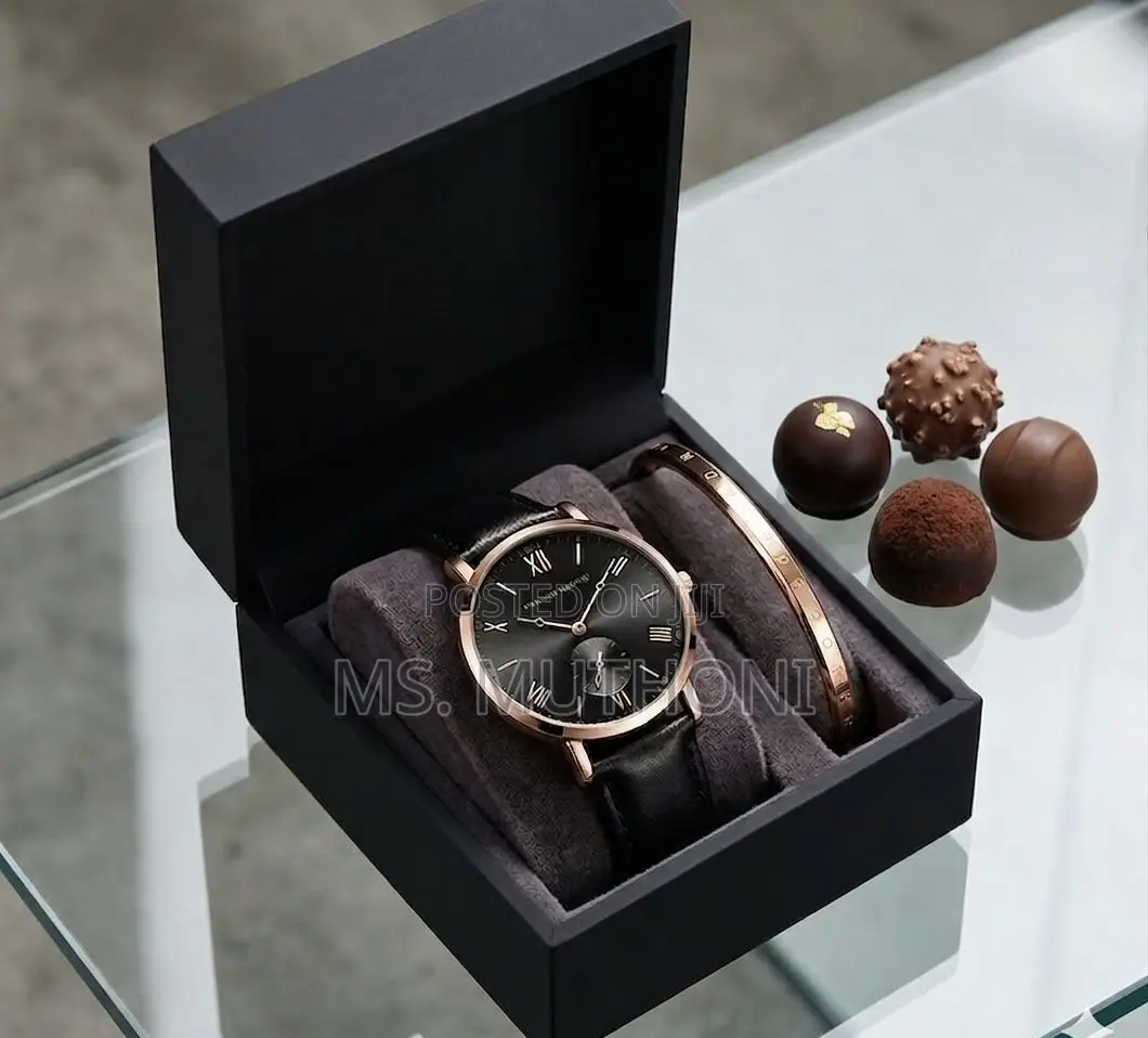 Hannah Martin Romania Women Quartz Watch X Bracelet Gift Set