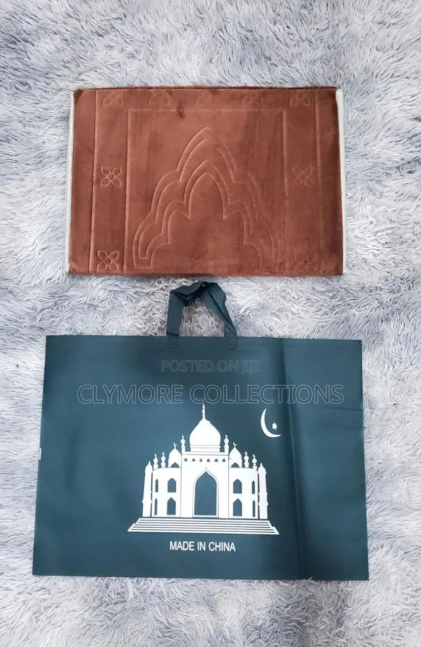 Foldable Padded Prayer Mat With Backrest Support -Plush Velvet Janamaz