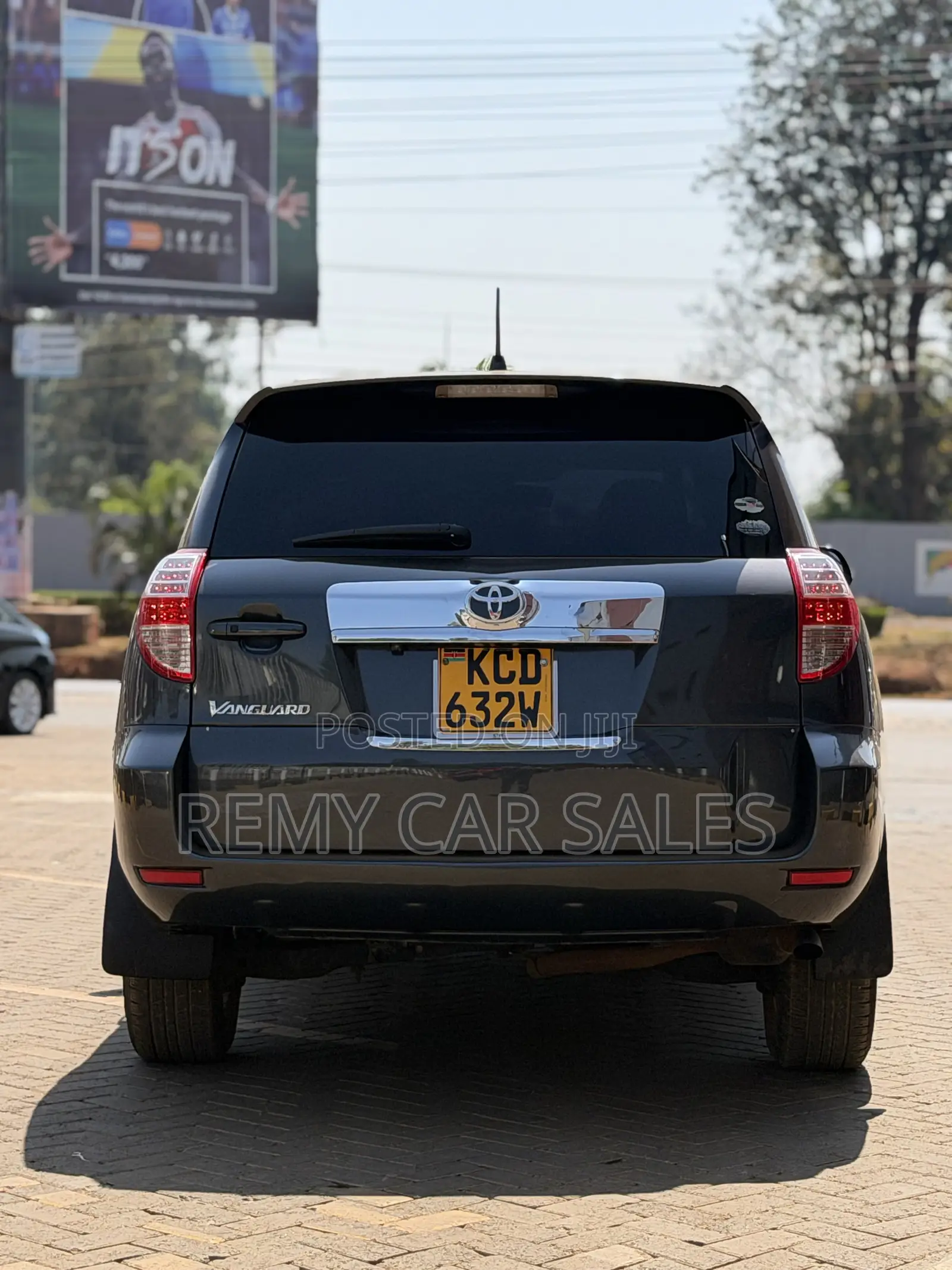 Toyota Vanguard 2008 Gray