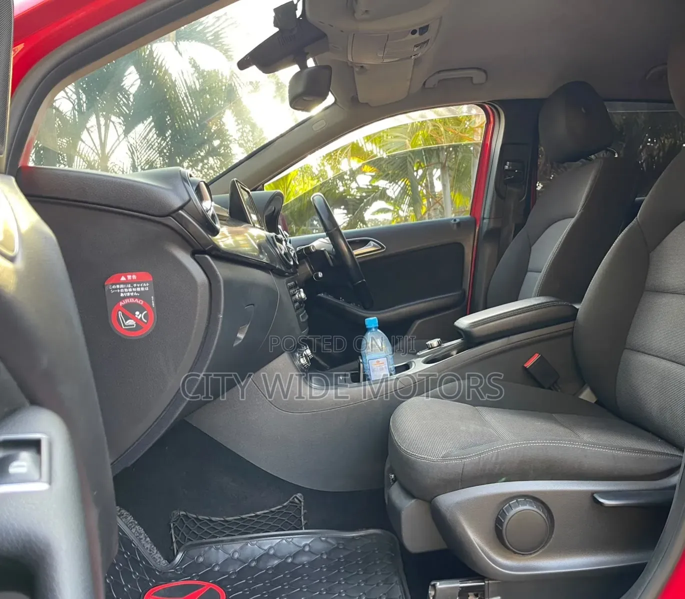 Mercedes-Benz B-Class 2013 Red