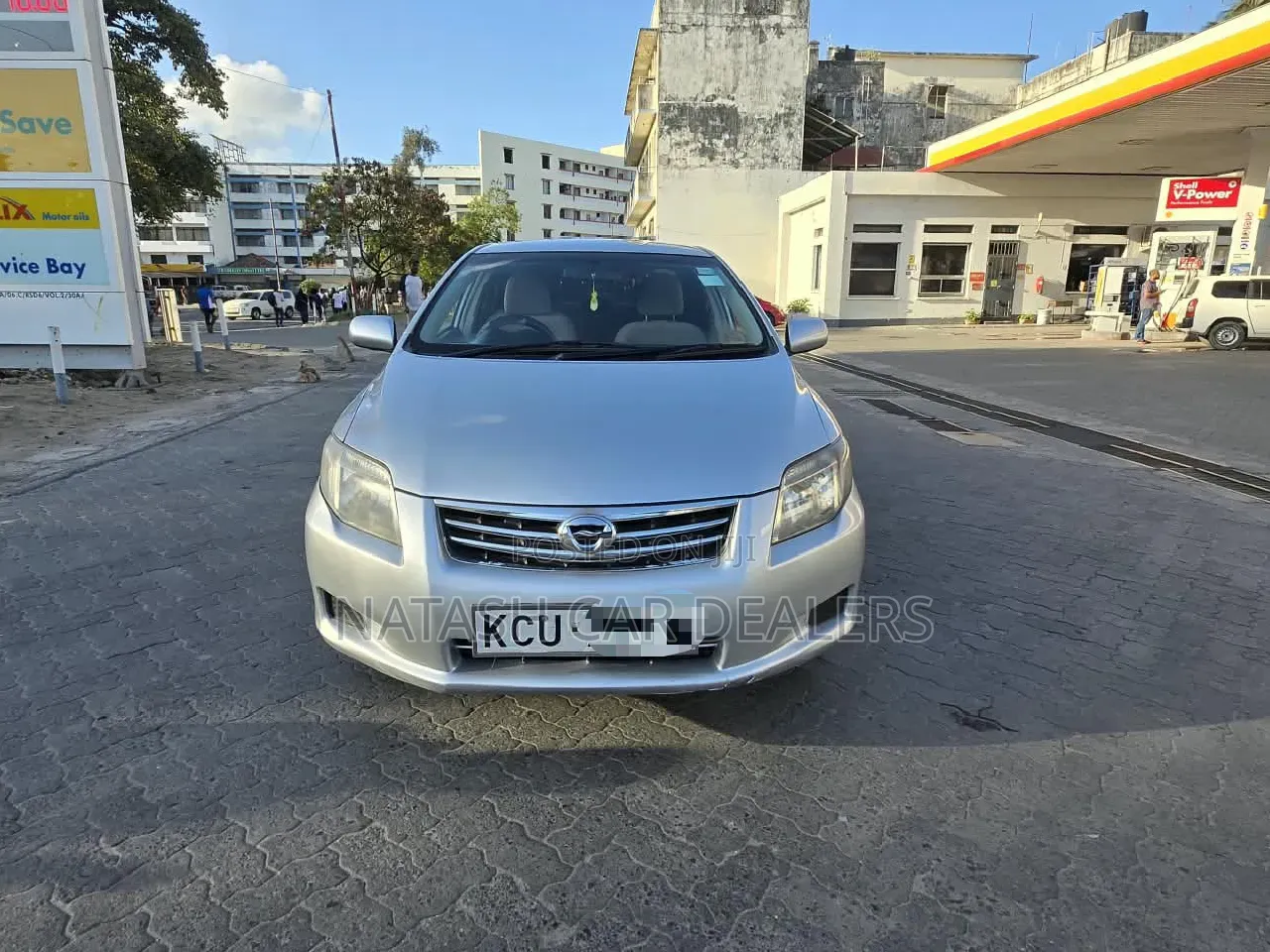 Toyota Axio 2012 Silver