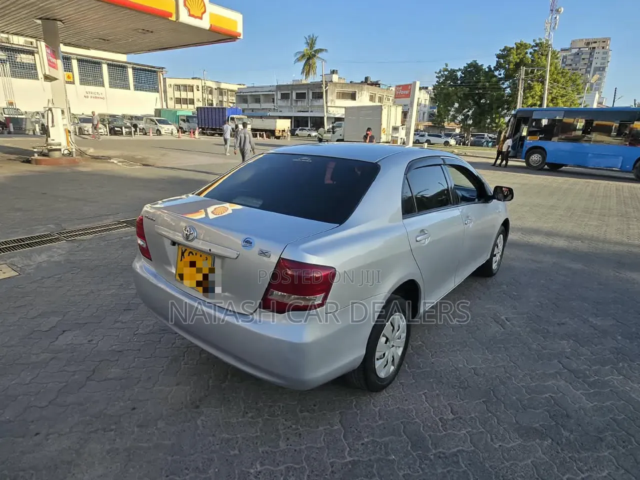 Toyota Axio 2012 Silver