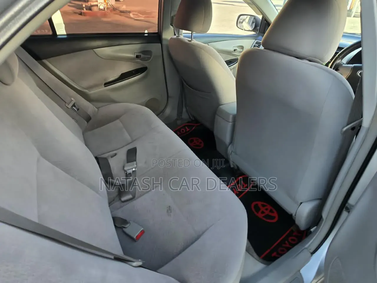 Toyota Axio 2012 Silver