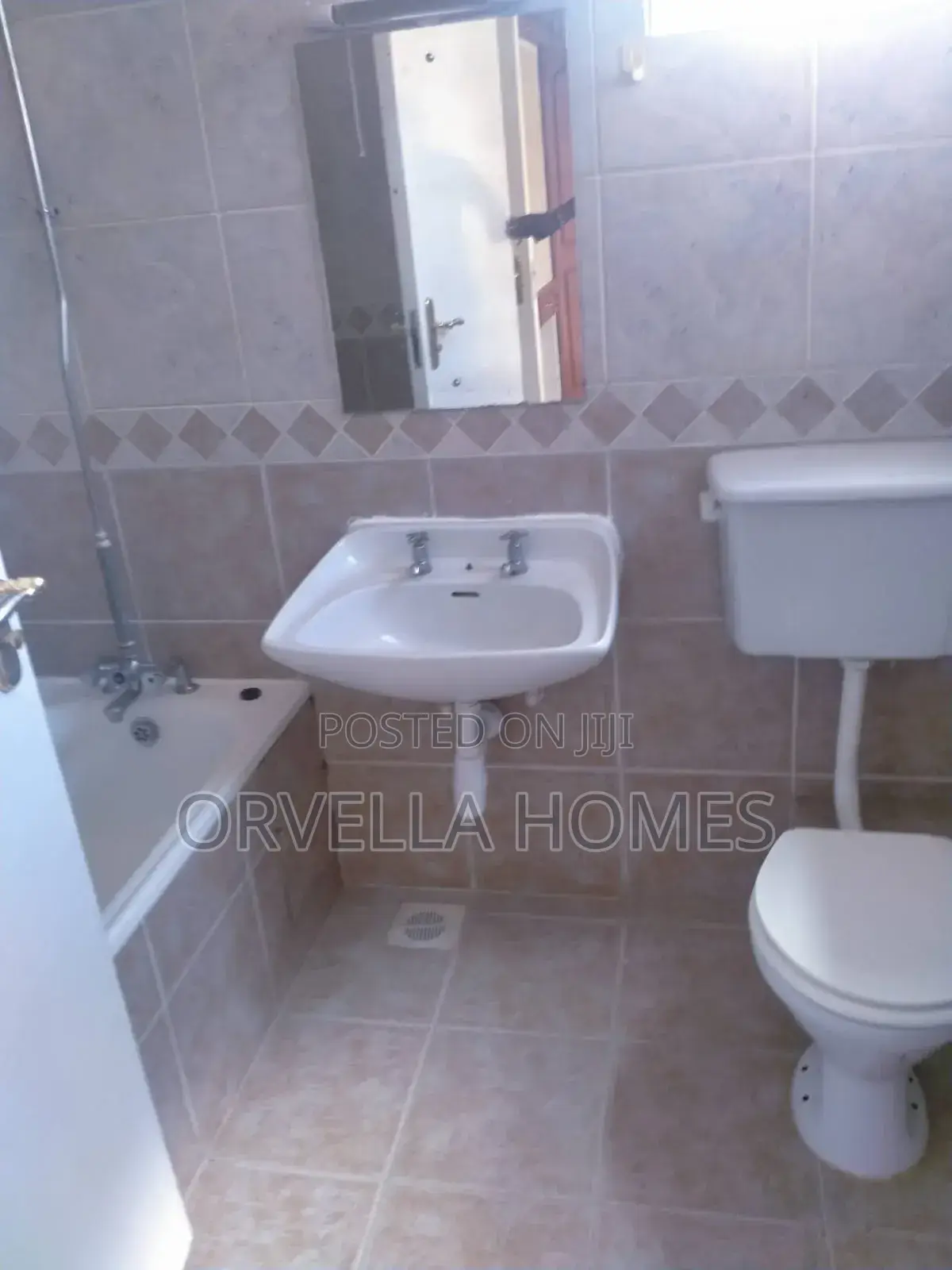 3bdrm Apartment in Kilimani, Hurlingham for rent