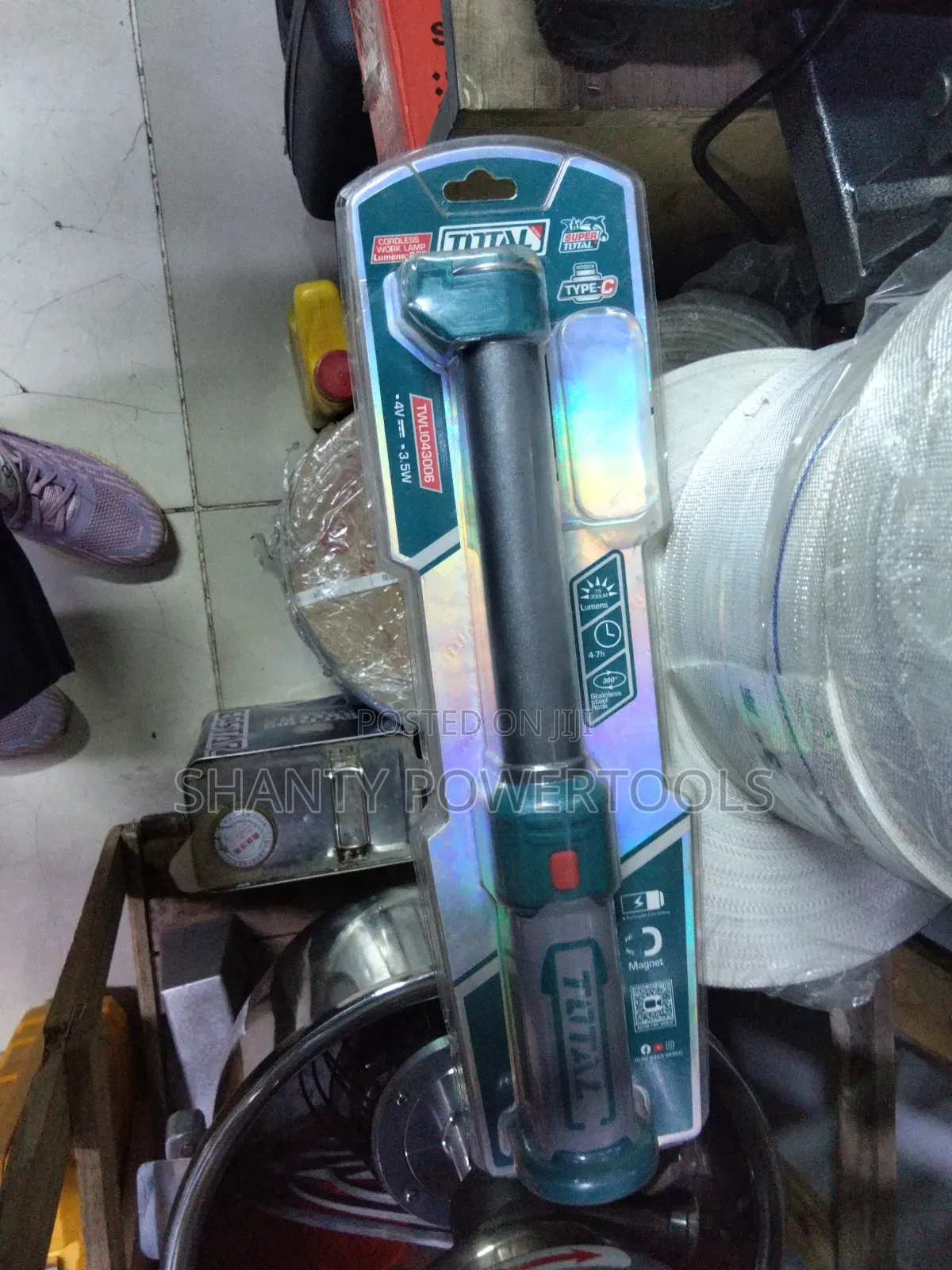 TOTAL Cordless Work Lamp 4v