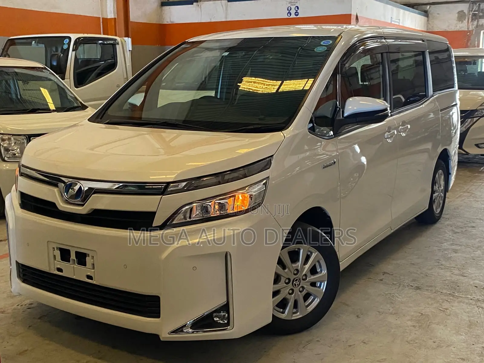 Toyota Voxy 2019 White