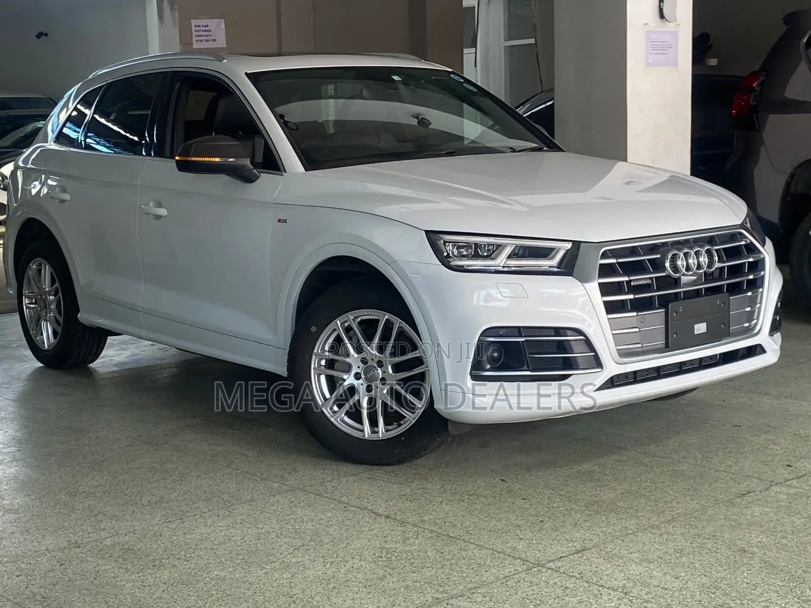 Audi Q5 45 Premium AWD quattro 2020 White