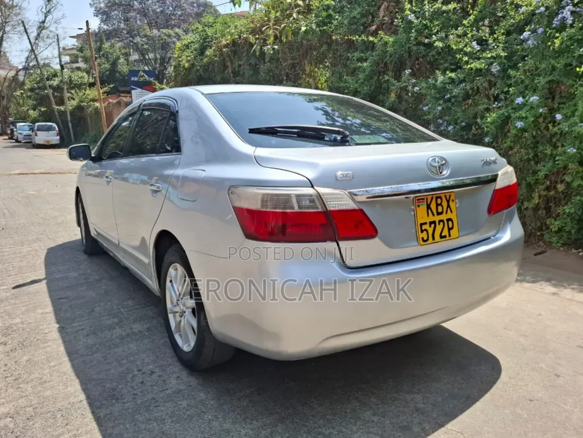 Toyota Premio 2007 Silver