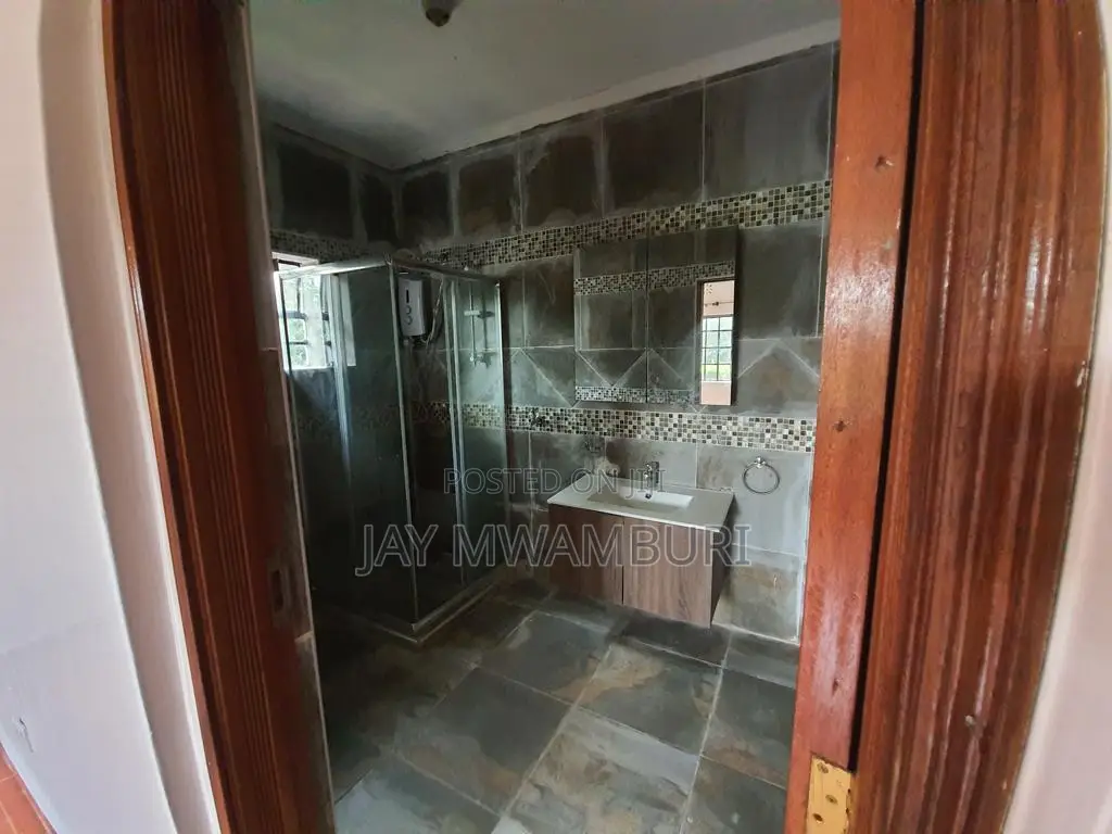 3bdrm Bungalow in Syokimau, Gateway Mall Area for sale