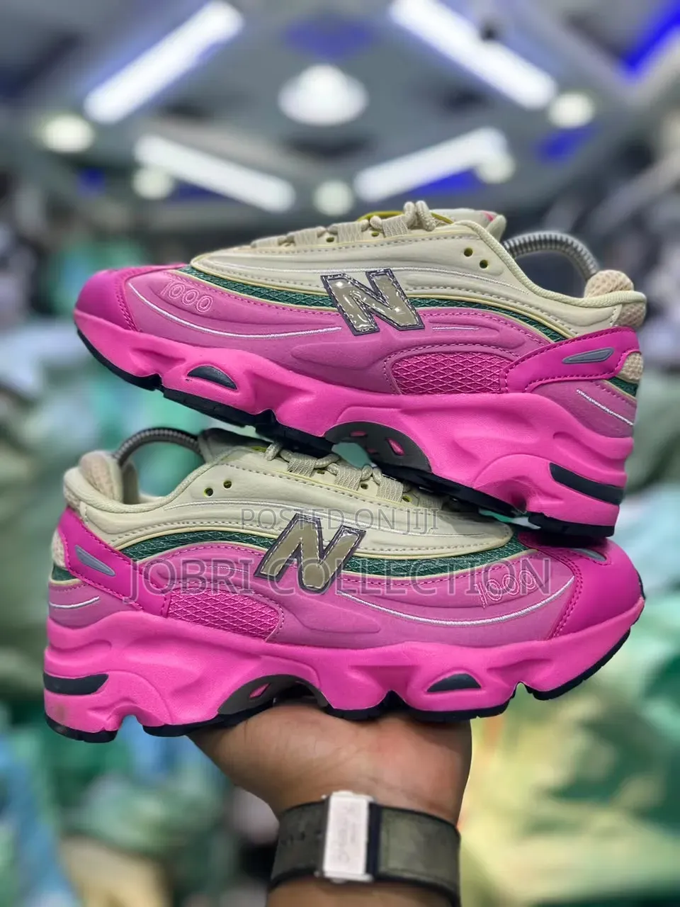 New Balance 1000 ” Pink “
Quality Leather Sneakers