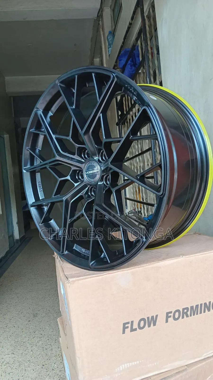 Size 18x8.0j Semi-Offset