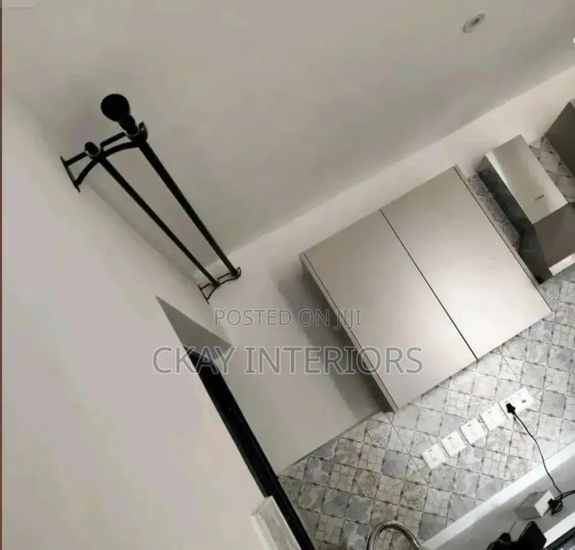Strong Rods, Flawless Curtain Presentation.