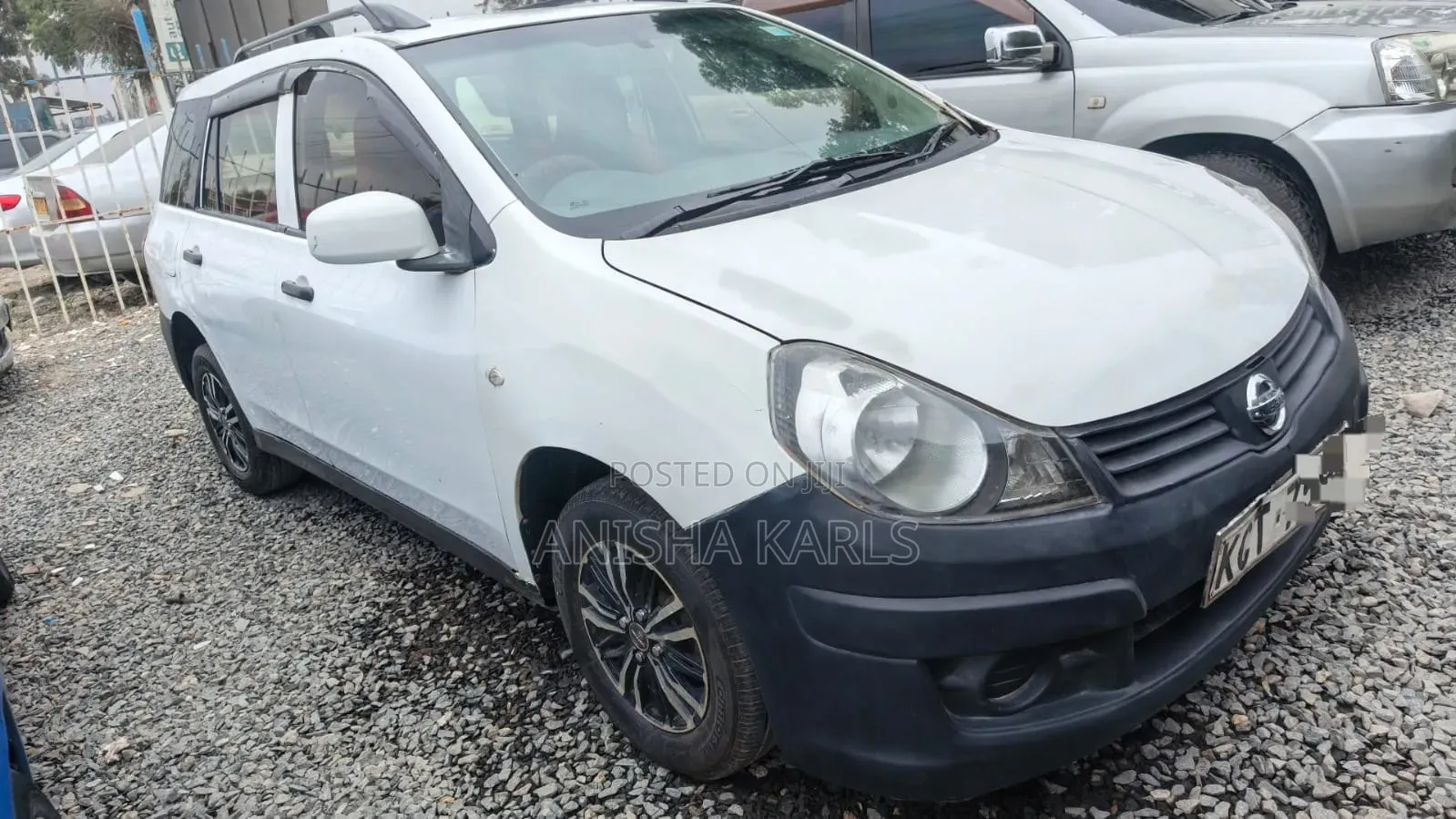 Nissan Advan 2013 White