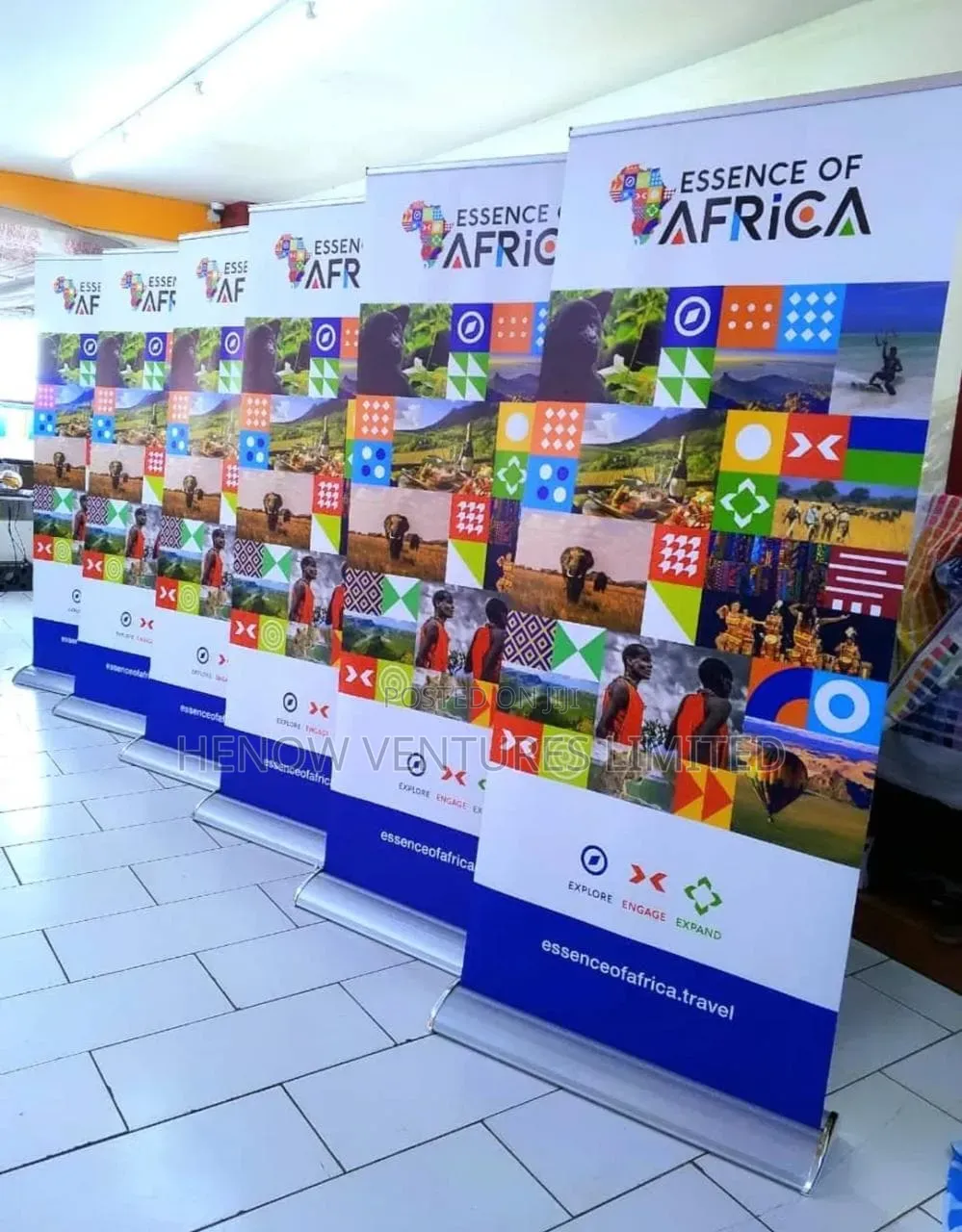Roll Up Banners Stands