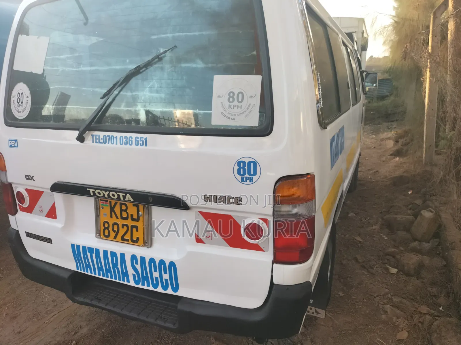 Toyota HiAce 2003 White