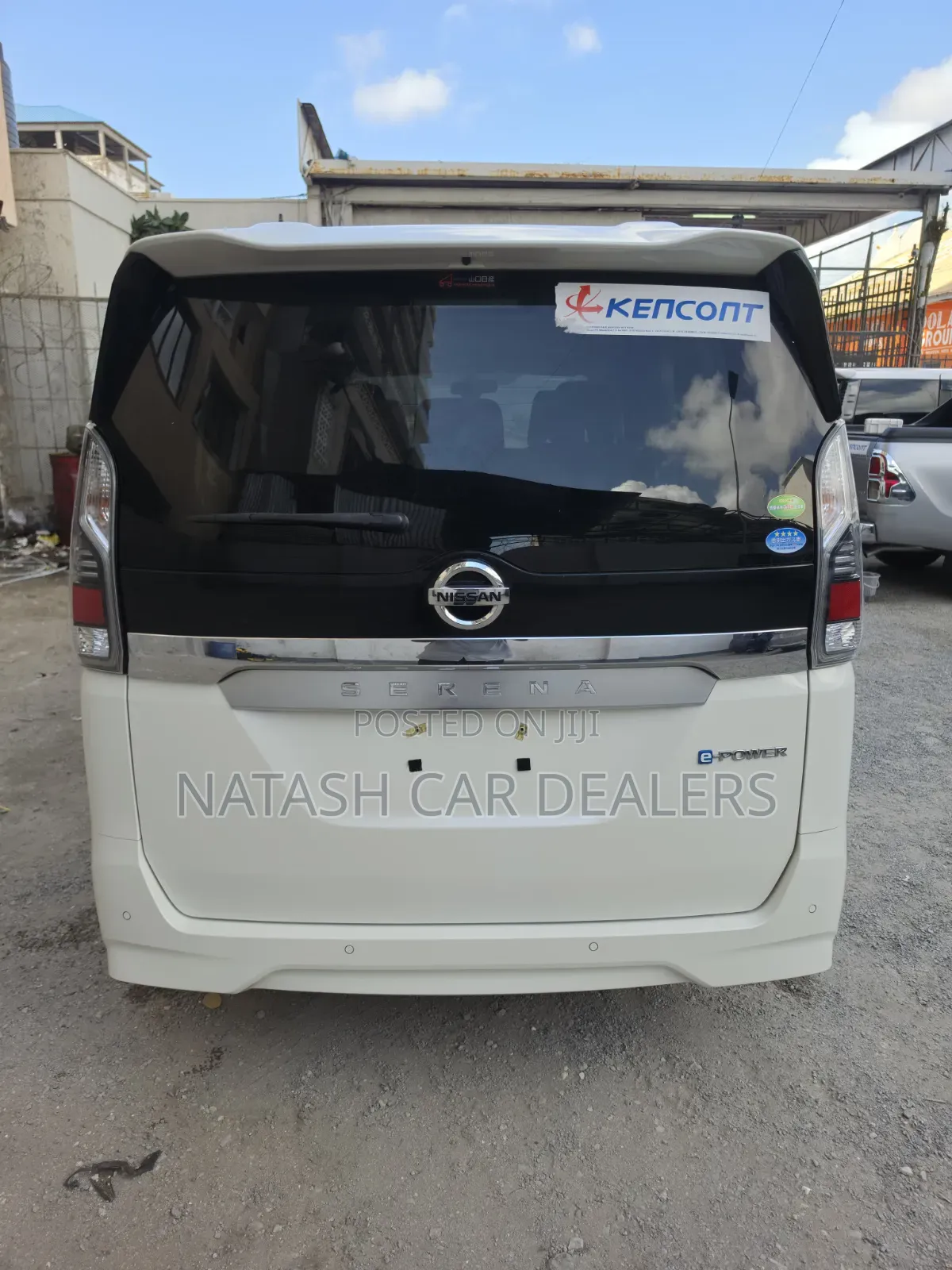 Nissan Serena 2019 White
