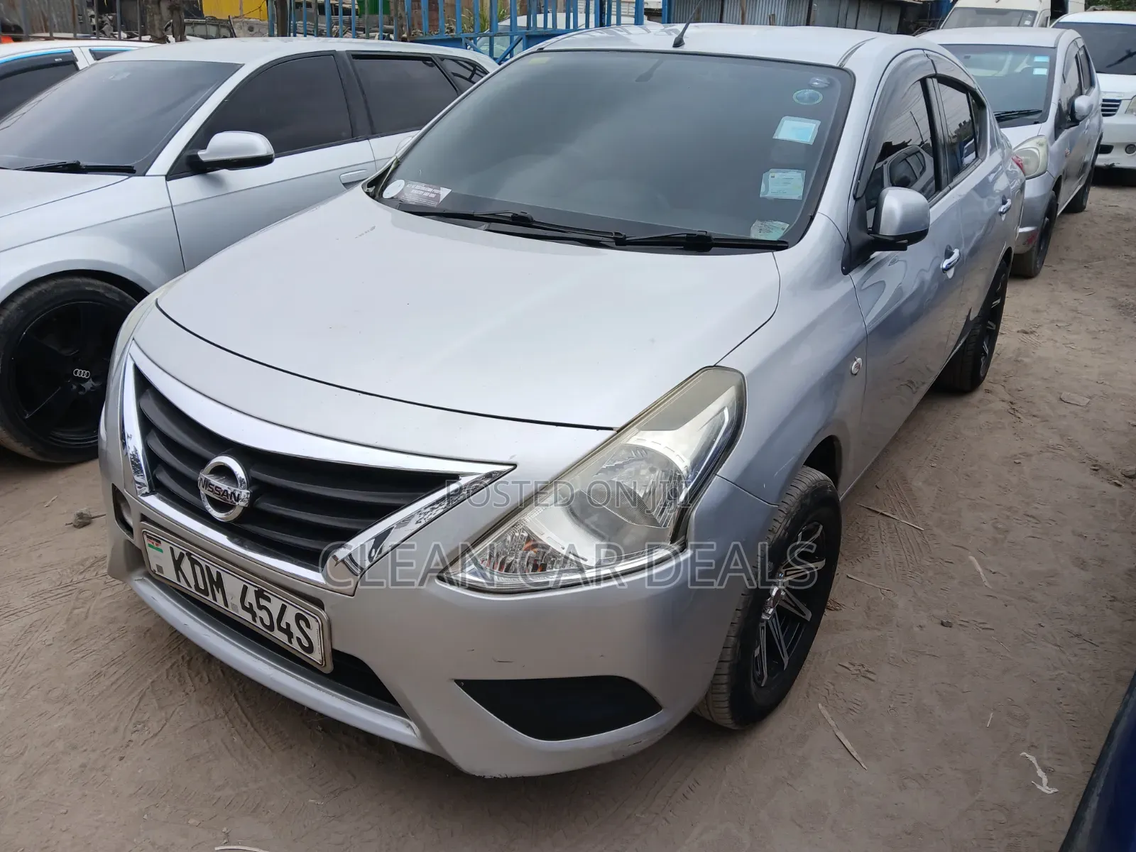 Nissan Latio 1.2 2016 Silver