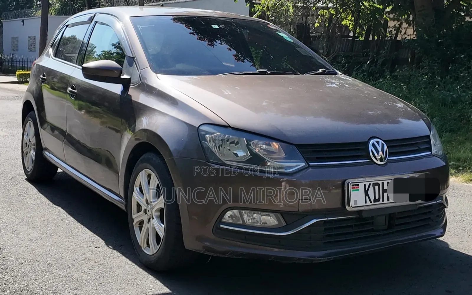 Volkswagen Polo 2015 Gray