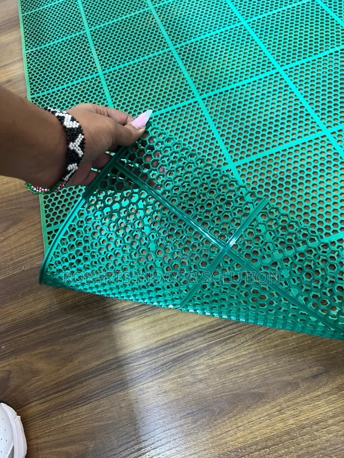 Green in Colour Honeycomb Perforated Mats