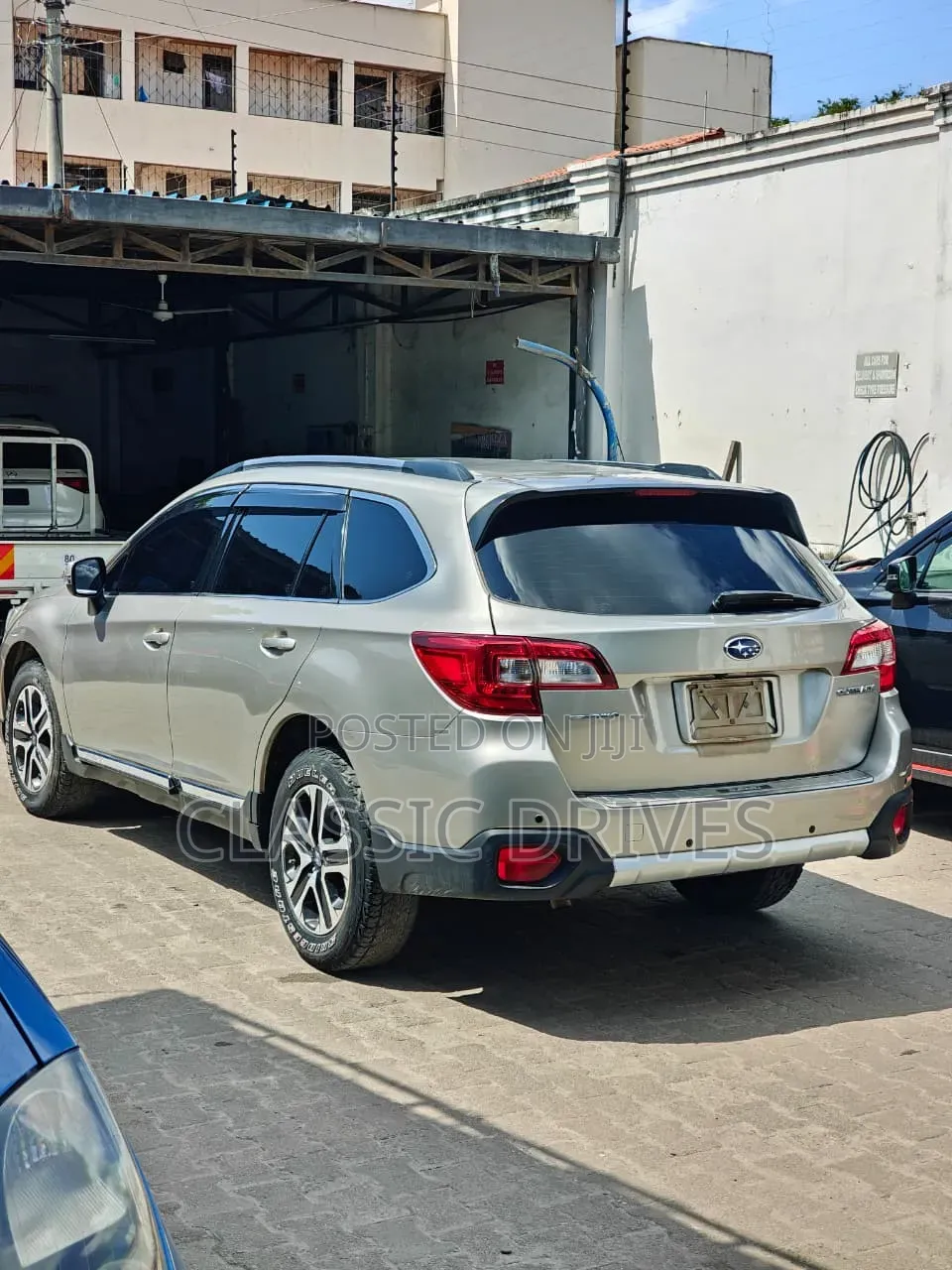 Subaru Outback 2017 Brown