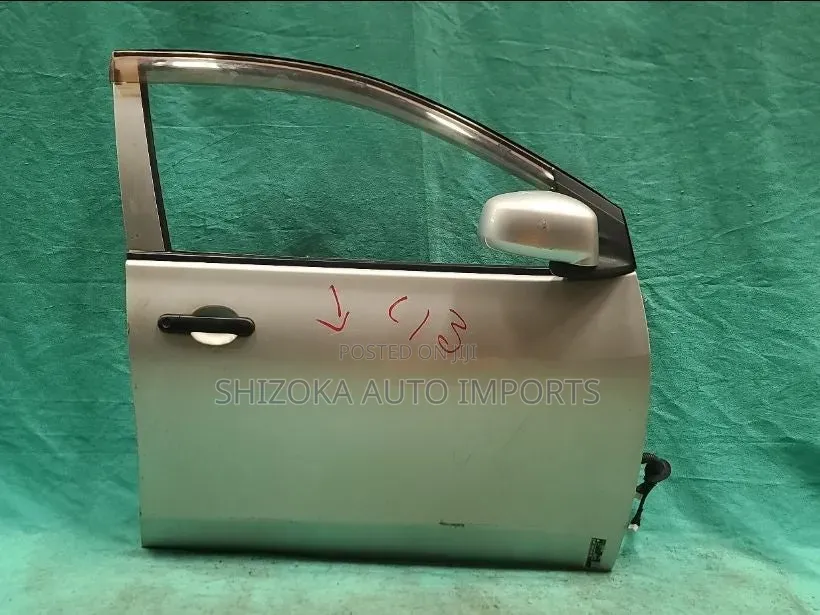F Door Assy Rh Nissan Ad Vy12 2014