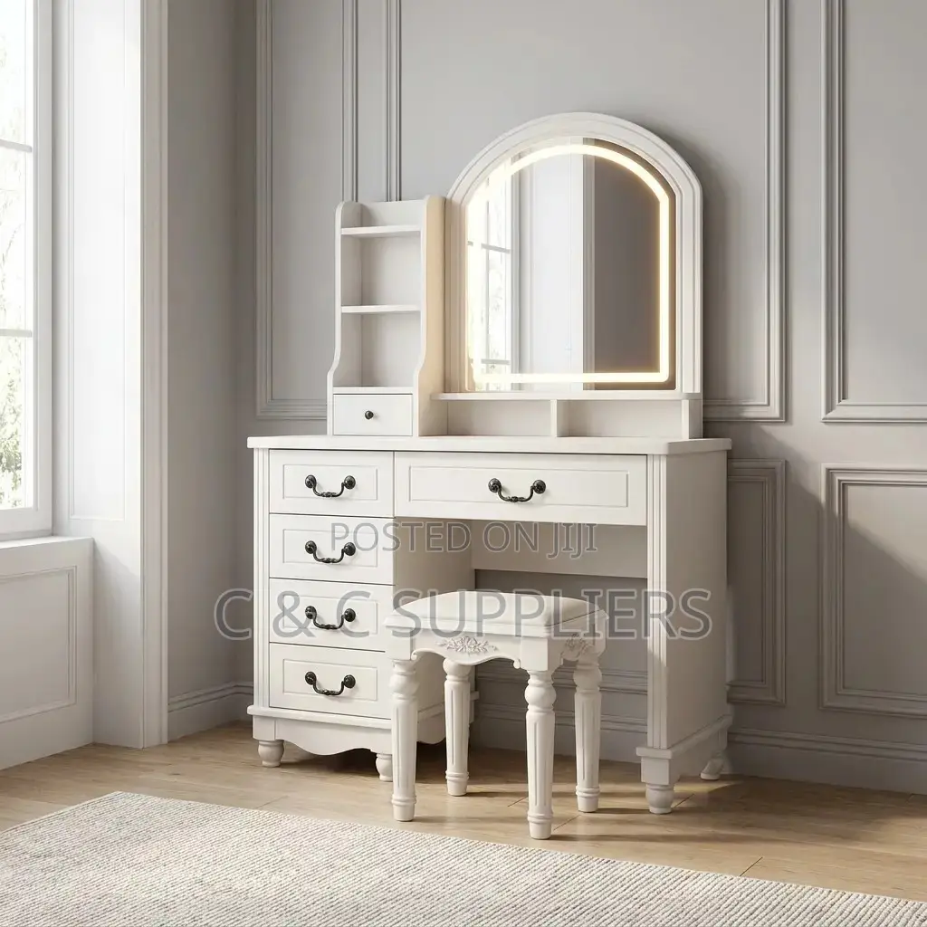 White Modern Vanity Make Up Desk