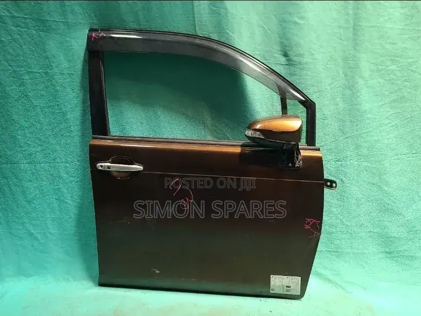 F Door Assy Rh Toyota Spade Ncp141 2013
