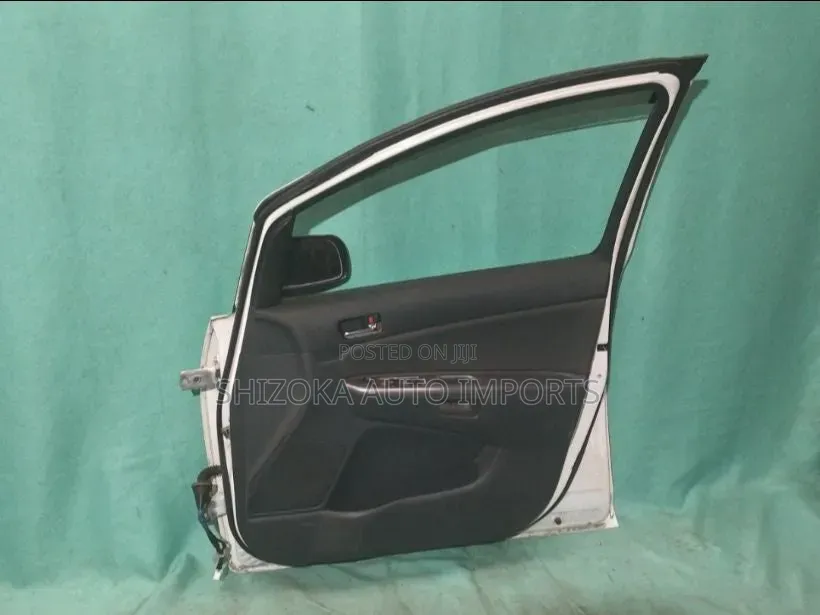 F Door Assy Rh Toyota Wish Zne10g 2007