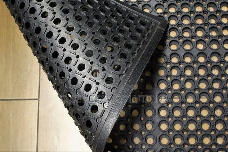 Heavy Duty Entrance Mats 120x80cm | Beveled Edge Safety Rubber