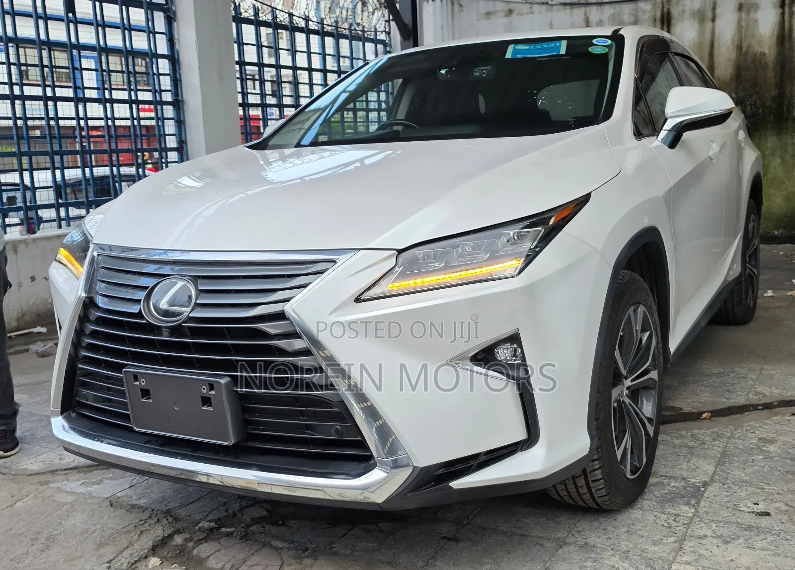 Lexus RX 2020 Off white