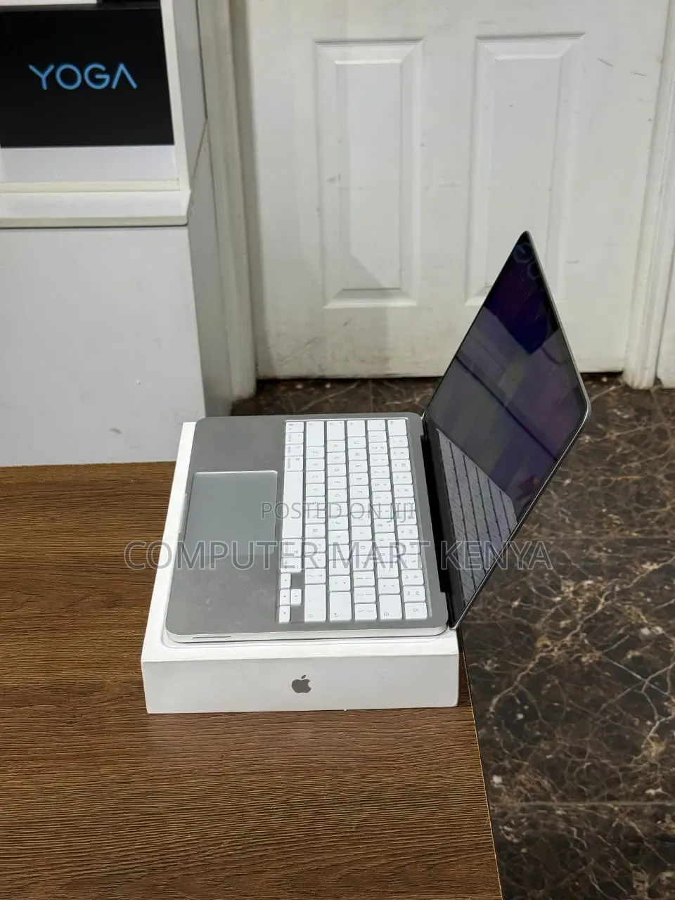 Laptop Apple MacBook Neo 2026 8GB SSD 256GB