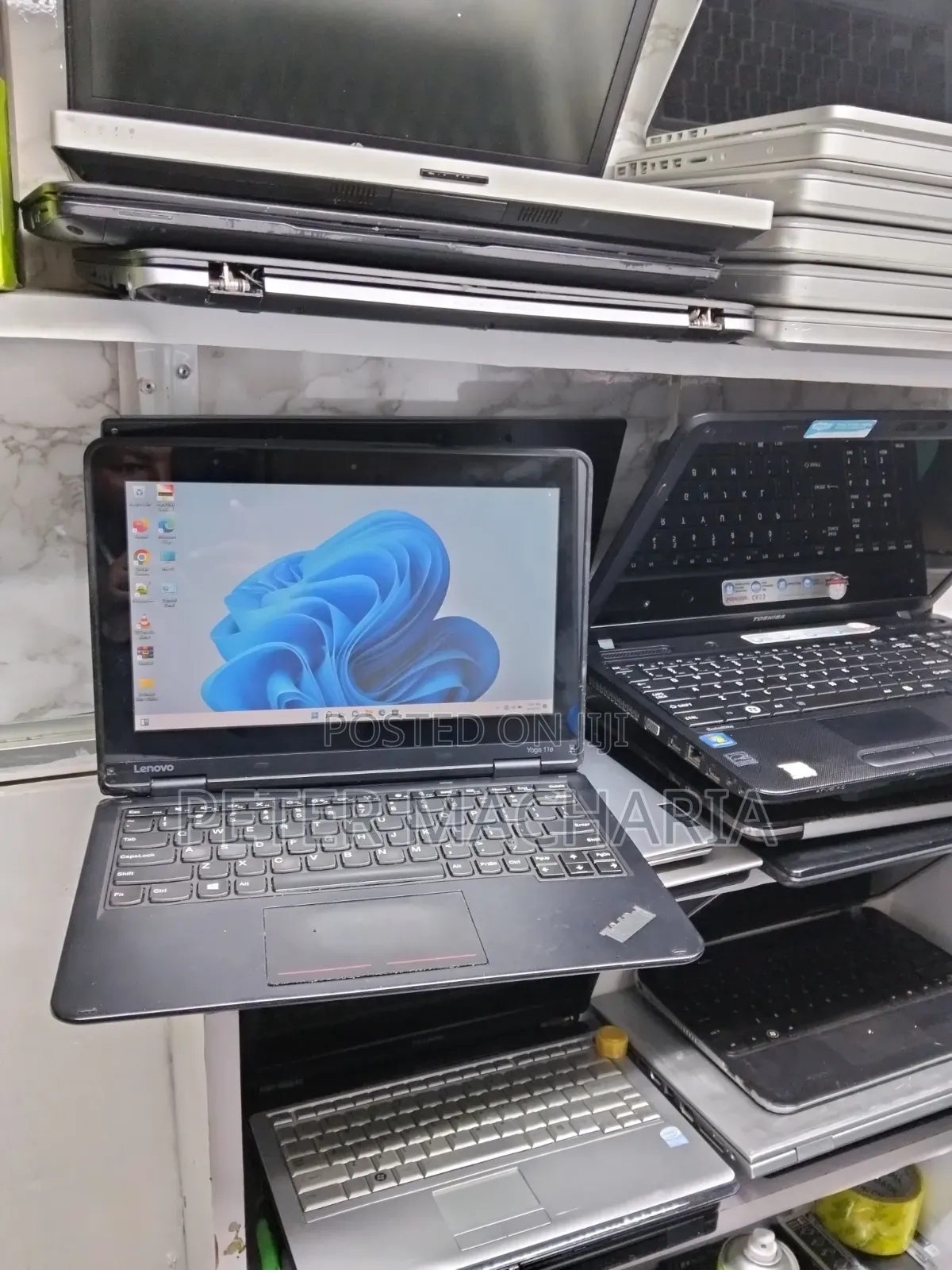 Laptop Lenovo Yoga 11e 4GB Intel Celeron SSD 128GB