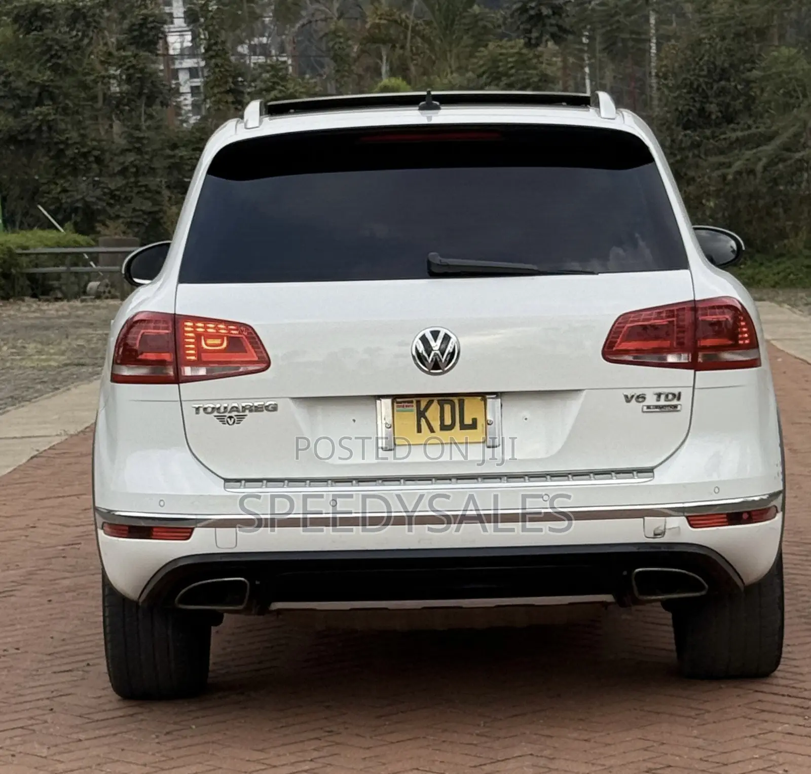 Volkswagen Touareg 2016 White